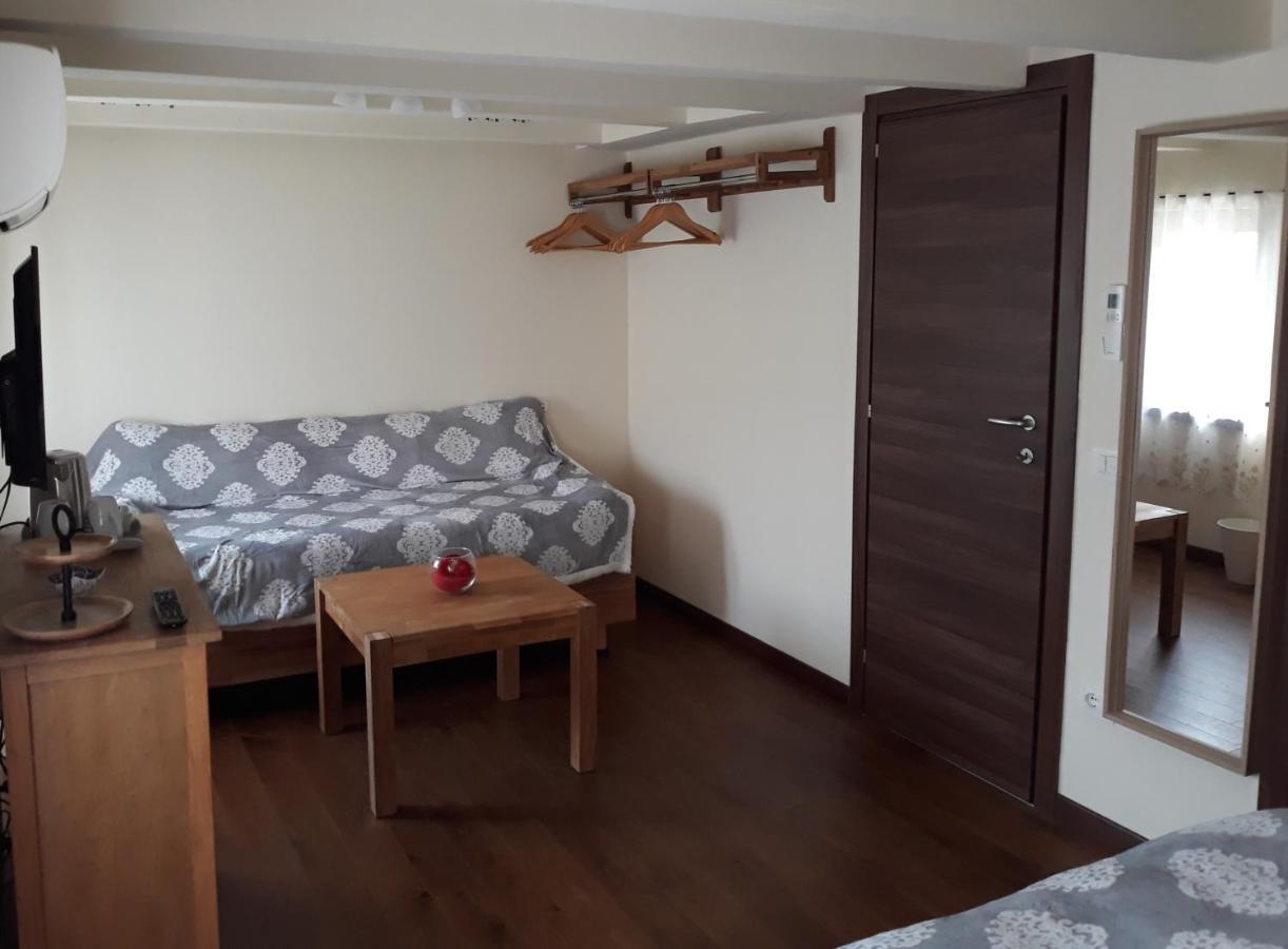 Casa Zuel Guesthouse Rolle Екстер'єр фото